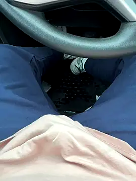 camboys poyraz online show from October 2025 11:40:01 AM