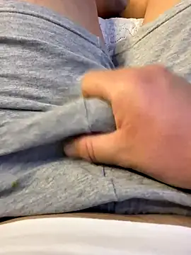 camboys poyraz online show from November 2025 10:22:02 PM