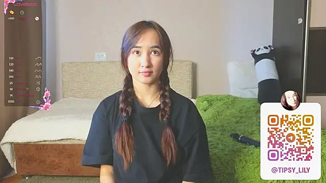 SakuraVelvet online show from August 2026 03:41:01 AM