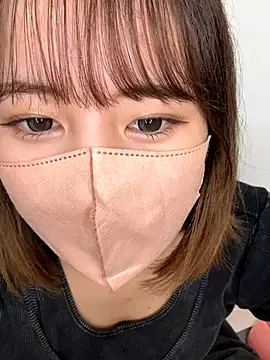 Snapshot of CocoaMilk18 chatting on September 2025 02:39:02 PM CocoaMilk18 online show from September 2025 02:39:02 PM