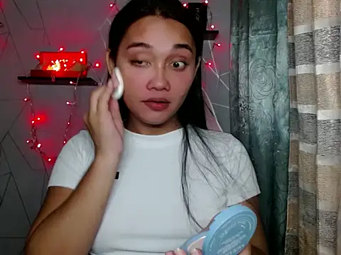 asian cumstarrhian online show from November 2025 12:33:01 AM