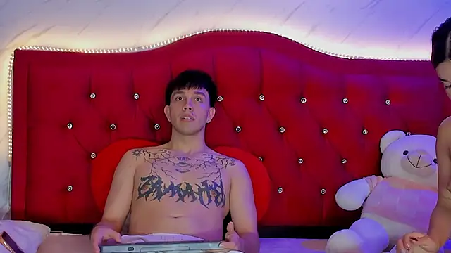 Snapshot of Lizzy_LaBelle chatting on September 2025 12:31:02 PM Lizzy LaBelle online show from September 2025 12:31:02 PM