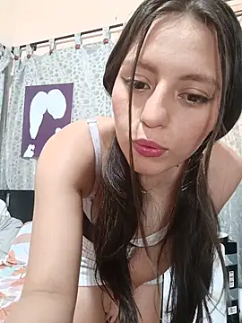 Snapshot of Lahila_ chatting on May 2026 02:45:02 PM Lahila online show from May 2026 02:45:02 PM