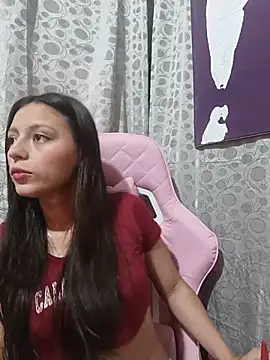 Snapshot of Lahila_ chatting on June 2026 03:57:01 PM Lahila online show from June 2026 03:57:01 PM