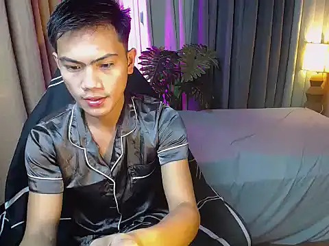 alex cummer online show from November 2025 04:10:02 PM