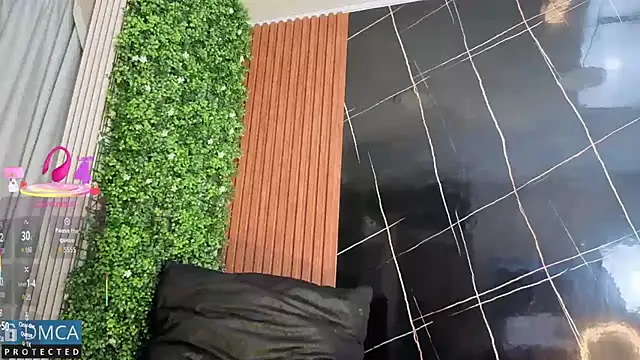 Kiara Zahiri   online show from November 2025 11:00:01 AM