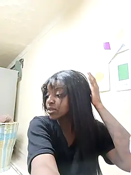 Himissnoire online show from March 2026 06:22:02 PM
