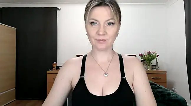 ParadiseAlina online show from January 2025 06:43:01 PM