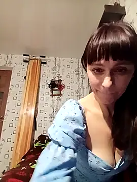 Lietta  online show from November 2025 09:06:02 PM