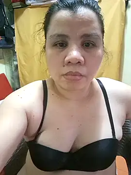 Snapshot of hotlyn45 chatting on October 2025 01:18:01 AM hotlyn45 online show from October 2025 01:18:01 AM