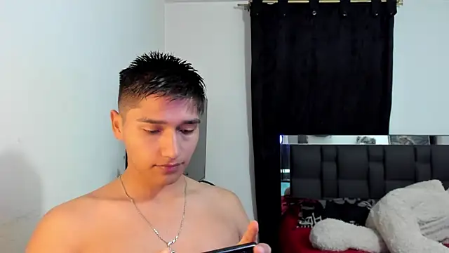 mateo-Esposito online show from April 2026 01:15:01 AM