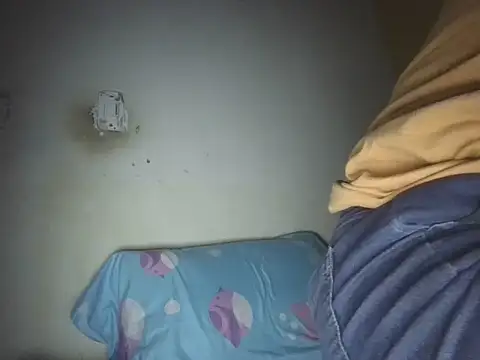 zairabreze online show from April 2026 11:43:02 PM