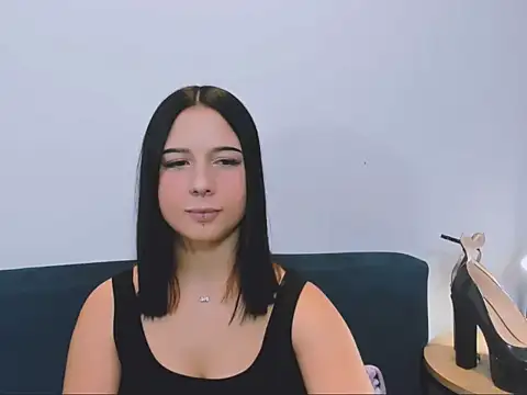 Snapshot of TaliaAdorable chatting on December 2025 07:18:01 PM TaliaAdorable online show from December 2025 07:18:01 PM