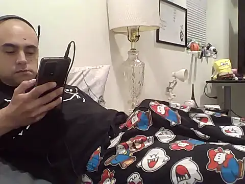 Snapshot of calientescitasoficial chatting on December 2025 01:33:02 AM calientescitasoficial online show from December 2025 01:33:02 AM