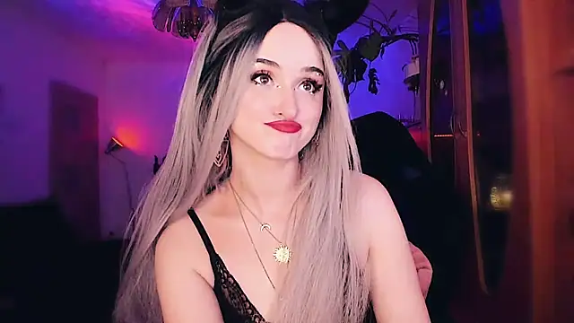 MistressJolie online show from February 2025 04:35:01 AM