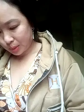 suki-lady online show from November 2025 02:11:02 AM