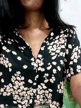 Daizy Shah online show from February 2026 06:26:01 PM