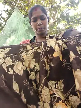 Snapshot of Fasfas2 chatting on November 2025 06:02:02 AM Fasfas2 online show from November 2025 06:02:02 AM