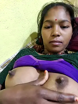 Snapshot of Fasfas2 chatting on November 2025 01:04:02 AM Fasfas2 online show from November 2025 01:04:02 AM