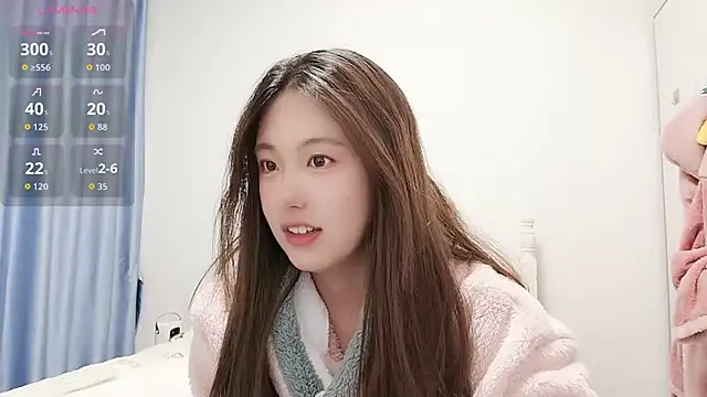 Luna 868 online show from November 2025 04:53:01 PM