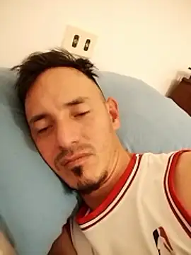 Snapshot of JuanD_vero chatting on October 2025 08:51:02 PM JuanD vero online show from October 2025 08:51:02 PM