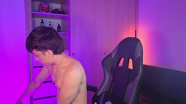 onlinenico online show from November 2025 11:03:01 PM