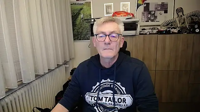 randyandy67 online show from November 2025 06:37:01 AM