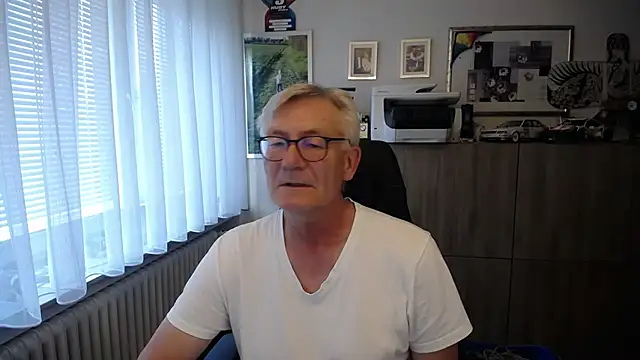 Snapshot of randyandy67 chatting on July 2026 06:18:02 PM randyandy67 online show from July 2026 06:18:02 PM