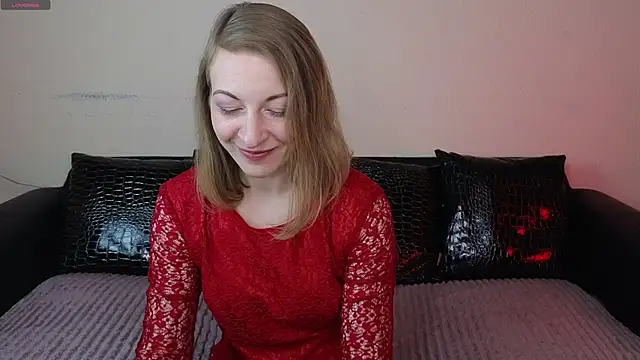 Snapshot of Katherine_Loveau chatting on September 2025 04:27:01 AM Katherine Loveau online show from September 2025 04:27:01 AM