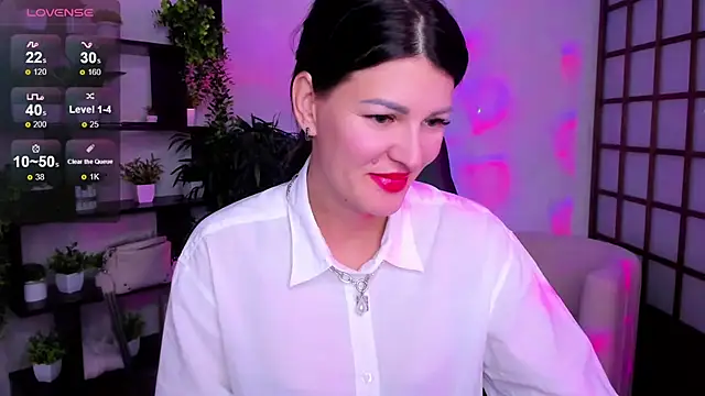 O1d Lady online show from September 2025 08:49:02 AM