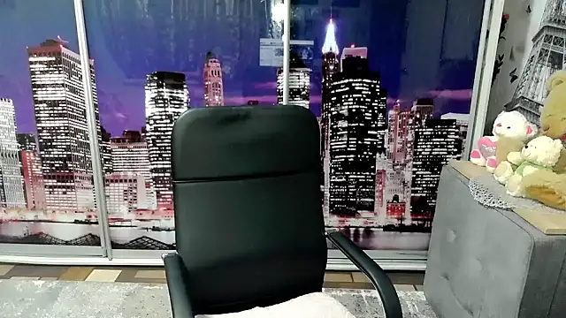 Bela Lana  online show from March 2026 07:06:02 PM