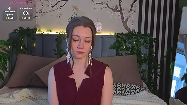 SkyHelen online show from February 2026 04:06:01 AM