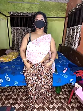 Smile-quien online show from September 2025 04:25:01 AM