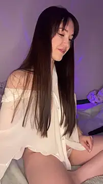 Veliora online show from February 2026 06:06:02 PM