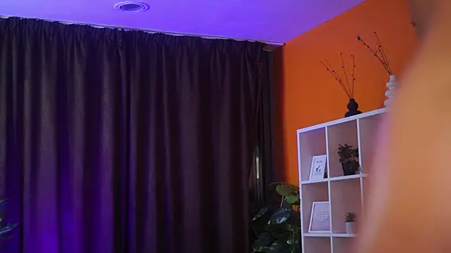 CataleyaSyrene online show from April 2026 01:42:02 AM