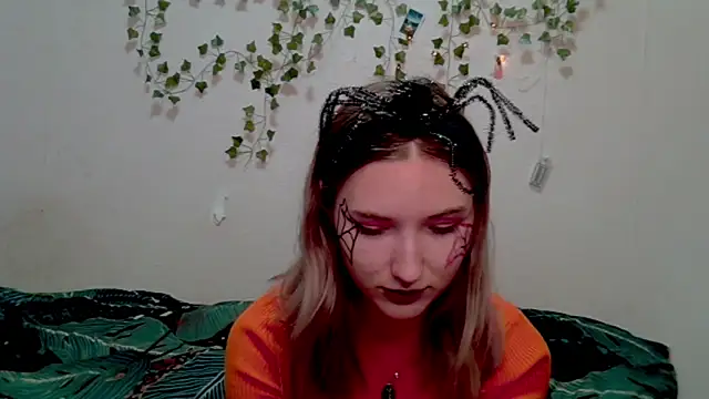  kikiclark   online show from October 2025 07:26:02 PM