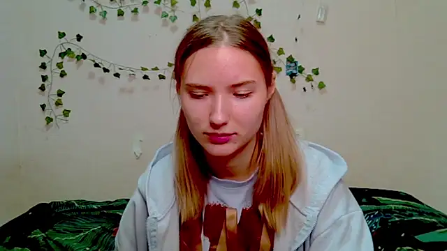  kikiclark   online show from November 2025 08:55:01 PM