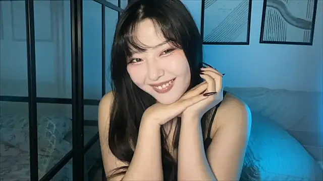 WonderMira online show from November 2025 12:09:02 PM