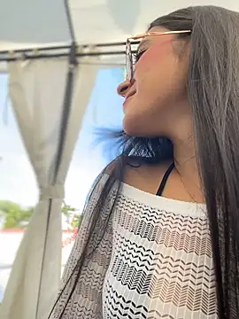 Juanita-Diaz online show from November 2025 08:38:02 PM