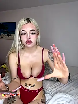 Steffi Snowbunny online show from October 2025 03:23:02 PM