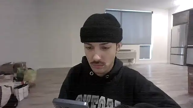 Snapshot of Jbenz420 chatting on May 2026 10:47:01 PM Jbenz420 online show from May 2026 10:47:01 PM
