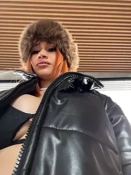 Marilyn scott online show from December 2025 06:14:03 PM