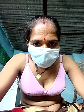 Snapshot of Hot-honi chatting on October 2025 02:23:02 PM Hot-honi online show from October 2025 02:23:02 PM