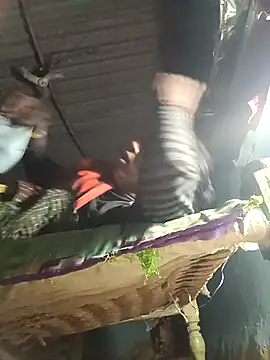 Snapshot of Hot-honi chatting on November 2025 11:58:02 PM Hot-honi online show from November 2025 11:58:02 PM