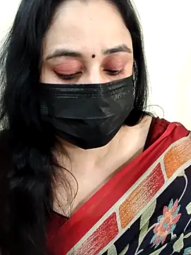 Monica cams online show from September 2025 05:05:02 PM