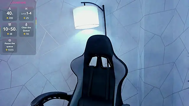 Lynn Martin online show from November 2025 01:16:01 AM