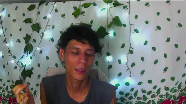 Crxxxsh online show from September 2025 11:51:01 PM