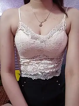 Snapshot of CherryBeii chatting on May 2026 12:07:01 AM CherryBeii online show from May 2026 12:07:01 AM