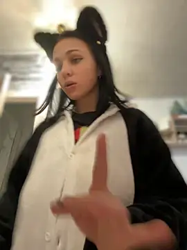 VendiMur online show from September 2025 02:05:01 AM