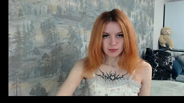   Elina   online show from October 2025 07:27:02 AM